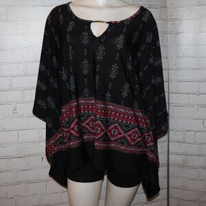 🖤❤️🤍 Ivory Love Blouse · Black & Red Accents · Size M · Elegant Contrast